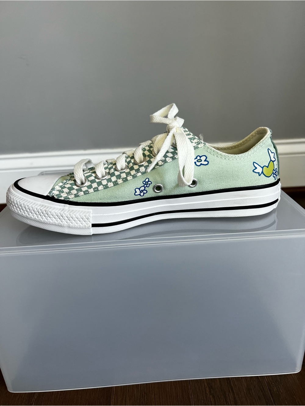 Converse Chuck Taylor All Star Low Good Vibes Sneakers - Picture 3 of 11